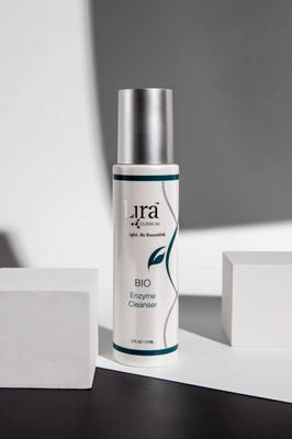 Lira Clinical Bio Enzyme Cleanser